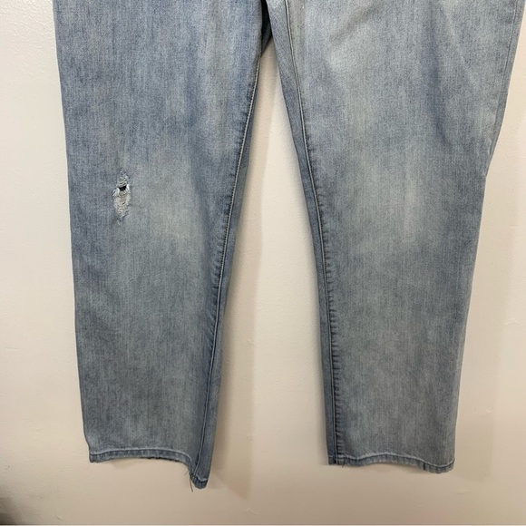 X Ray Jeans Men 38 Blue Light Wash Straight Distress Casual Work Skater 30" - Picture 3 of 11